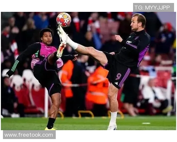 凯恩的传奇之路：从足球天才到世界级教练的蜕变与荣耀